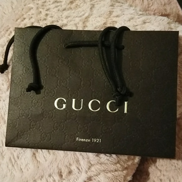 Gucci Bags Gucci Paper Shopping Bag Authentic Poshmark
